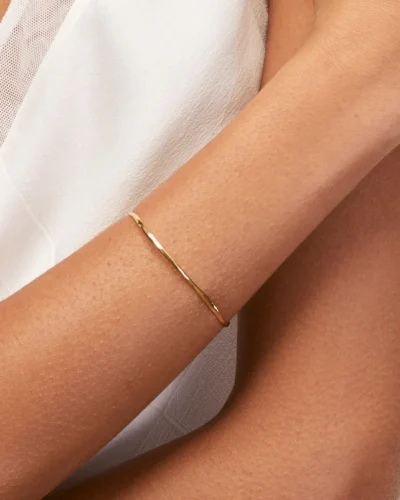 193-207-G_3 Taner Bar Bracelet